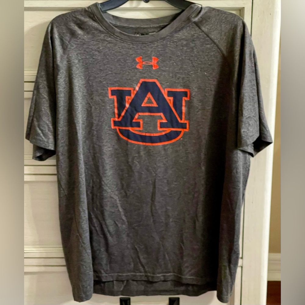 Men’s Lg Under Armour Heatgear Dark Gray Loose Coupe Lache T-Shirt- Preo…